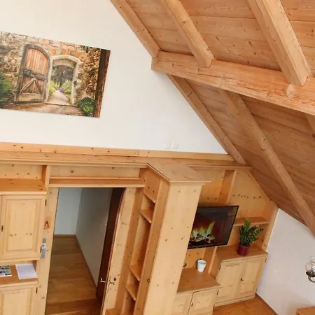 דירה Reisbacher Penthouse Maisonette Beim Bayern Park 2og רייסבאך